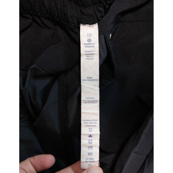 lululemon Spring Break Away Low Rise 3" Inseam Running Shorts Black Size 10 - Picture 8 of 9